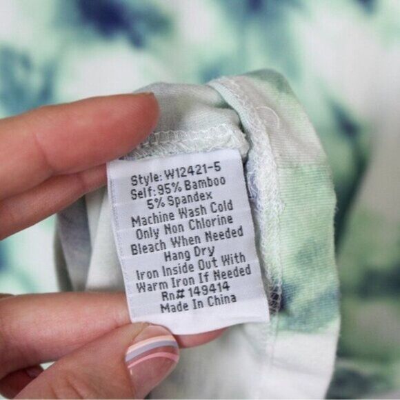 Johnny Was Marble Tie Dye Print Oversized Bamboo Blend Short Sleeve Tee XS - Picture 7 of 7